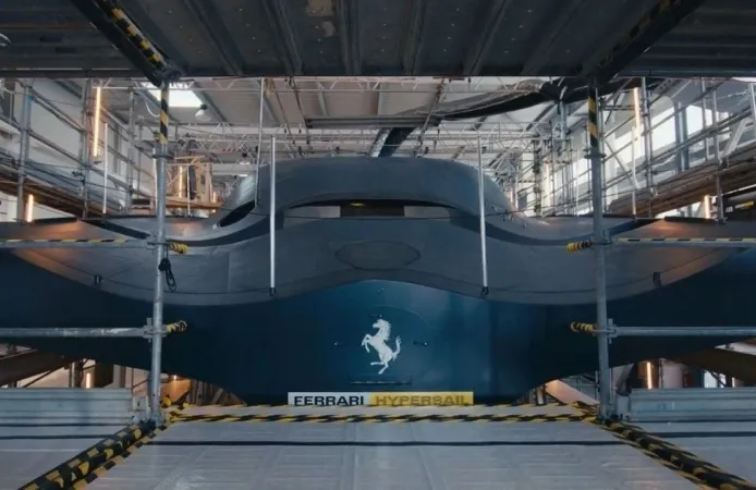 Ferrari denize açılıyor! Uçan’ Hypersail son geliştirme aşamasında