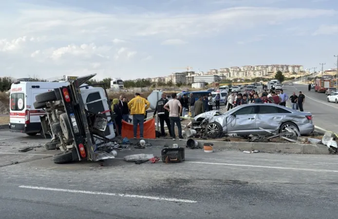 MHP’li vekil Zuhal Karakoç’un bulunduğu konvoy kaza yaptı: 1 ölü, 7 yaralı