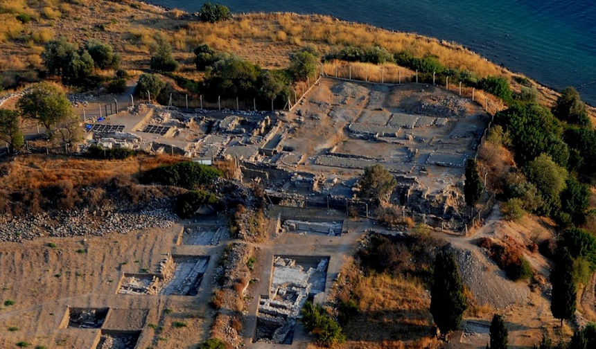 İzmir'in gözde tarihi mirası: Antik Erythrai Kenti!