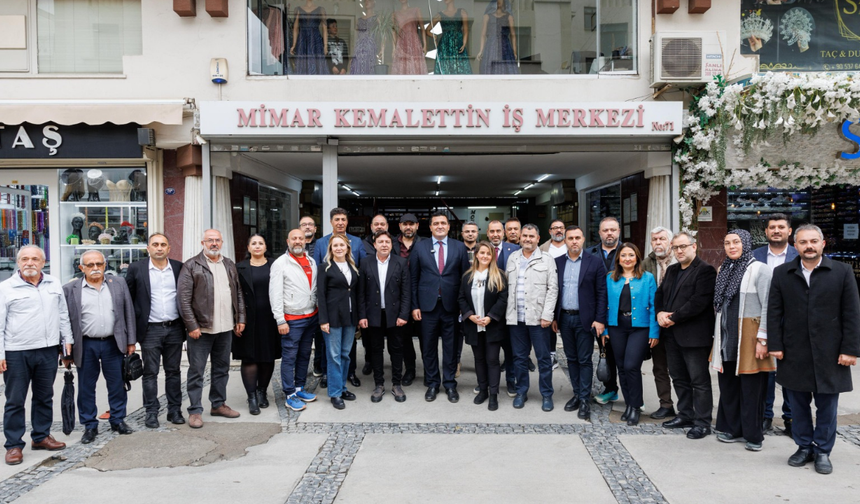 İzmir Konak sokaklarında Karasu ve Mutlu halkın taleplerini dinledi