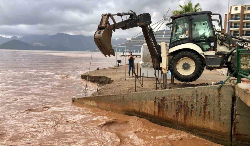 Muğla'da yağışlar sonrası su baskınları için tedbir