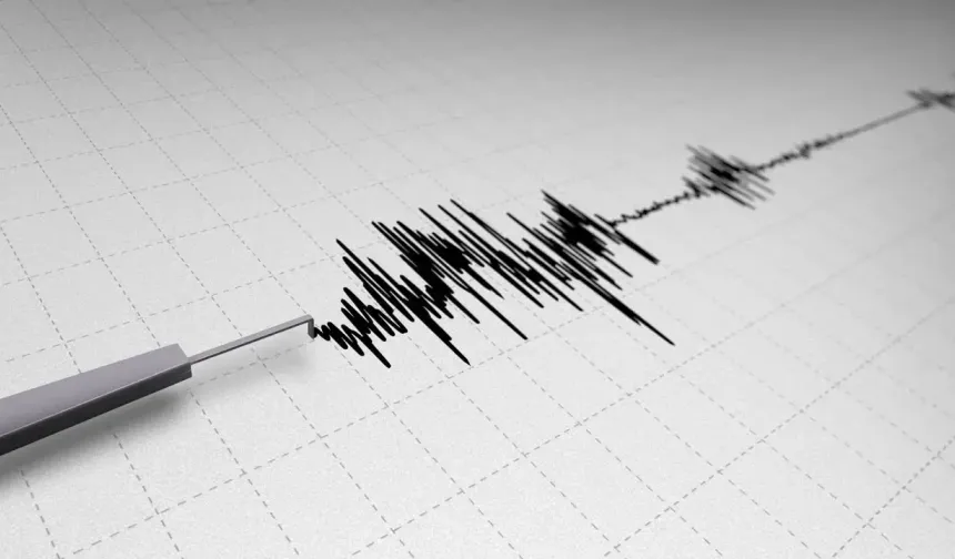 Amasya’da yerin 6 km altında deprem!