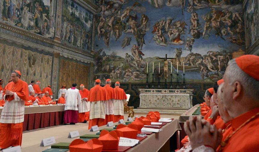 Vatikan, yeni Papa seçimi için conclave tarihini açıkladı