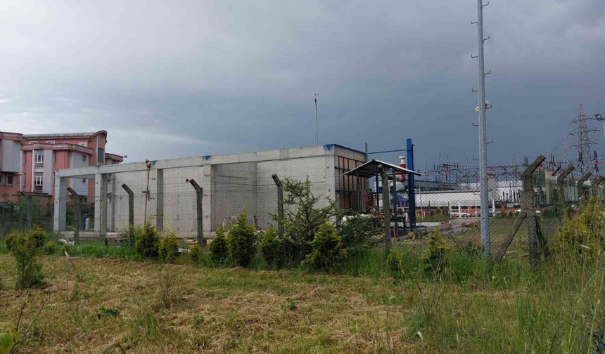 Fabrikanın doğal gaz tesisinde patlama: 3 işçi yaralı!