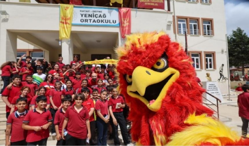 Göztepe’den Hatay’a: “100. yılda umuda yolculuk”
