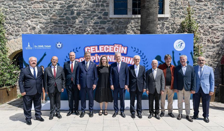 Geleceğin şampiyonları İzmir’de yetişiyor