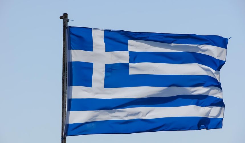 Yunanistan’da halkın büyük çoğunluğu finansal endişe içinde