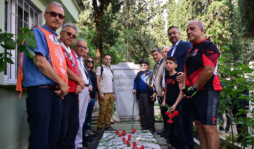 Manisa Tarzanı Ahmet Bedevi mezarı başında anıldı