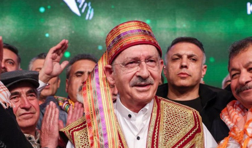 Kemal Kılıçdaroğlu, Nevşin Mengü ve Emrah Gülsunar hakkında suç duyurusunda bulundu