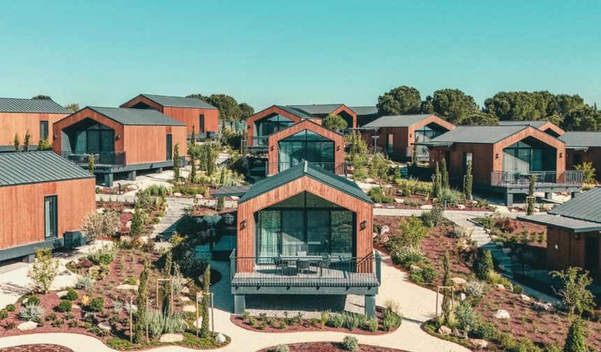 Bağın kalbinde yeni bir konaklama deneyimi: Les Bungalows