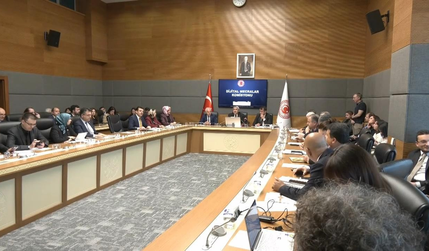 Google ambargosu Meclis'te tartışıldı, gazetecilik vurgusu yapıldı