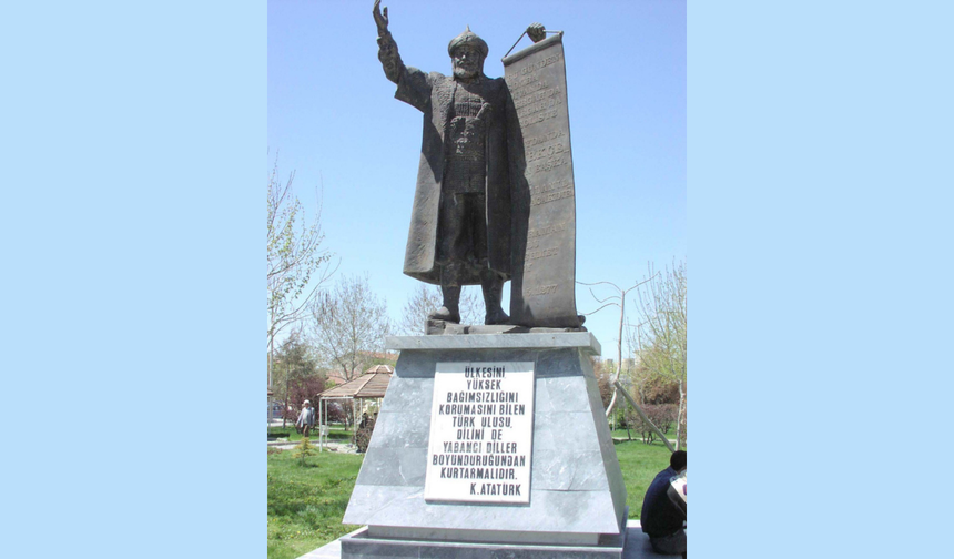 Türkçenin resmi dil ilan edilişinin 748. yılı