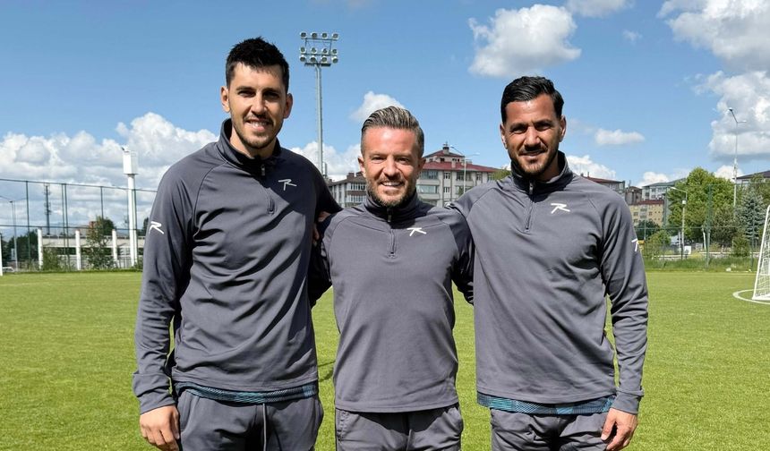 Altay’da tecrübeli futbolcular geleceğe hazırlanıyor