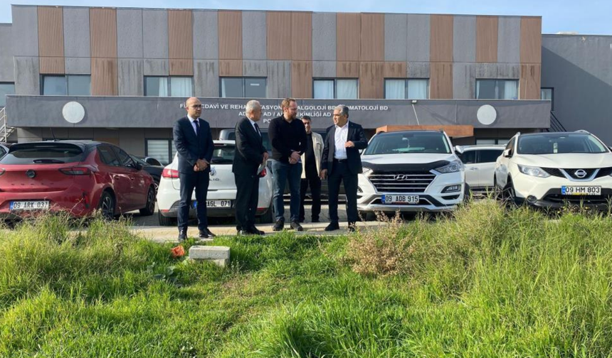 ADÜ Rektörü Kent’ten yeni otopark alanlarında inceleme