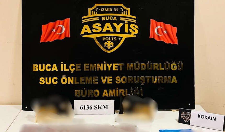 Buca’da zehir tacirlerine operasyon: 5 kişi yakalandı