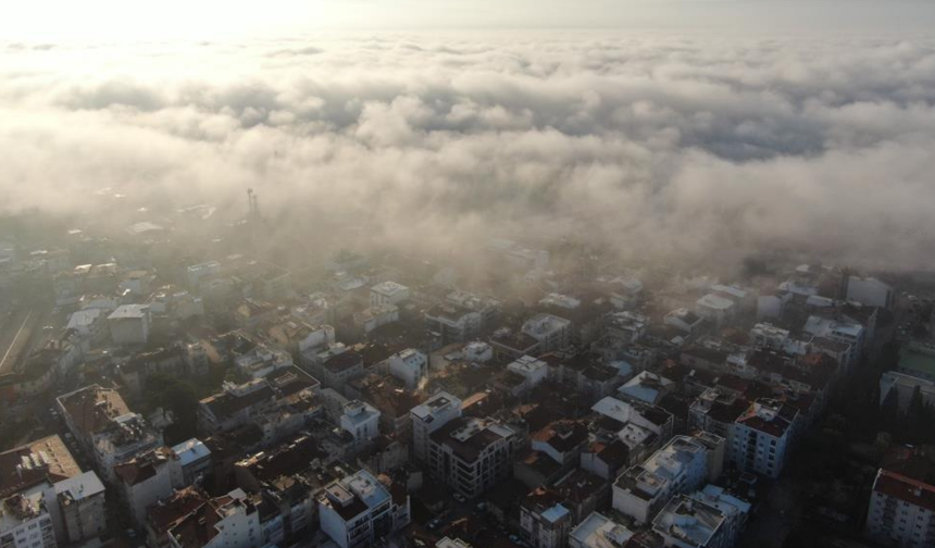 Aydın’ı sağanak vurdu: Kuşadası’na 71 kilogram yağış düştü