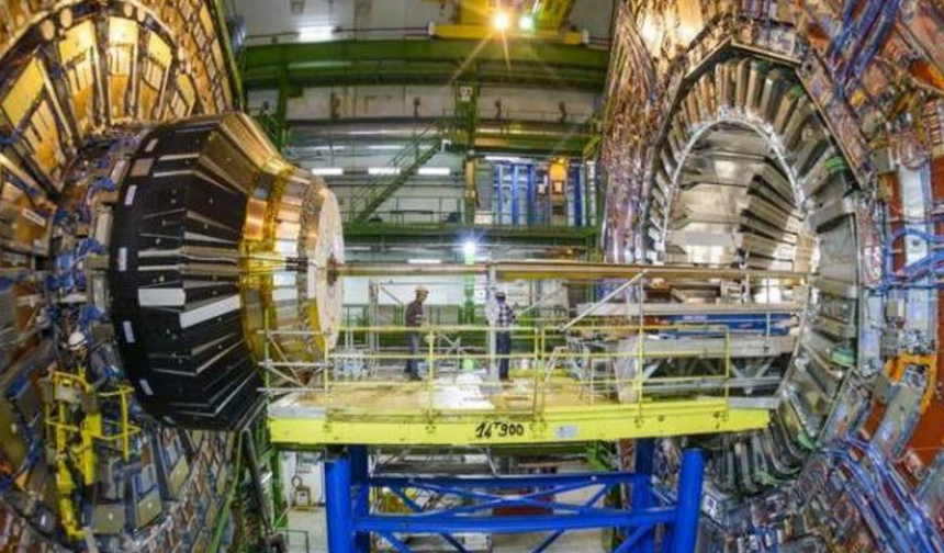 En ünlü parçacık hızlandırıcısında yeni gizem keşfedildi