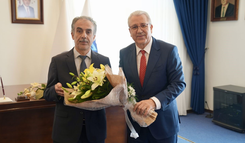 Ege Üniversitesi’nde görev değişimi: Prof. Dr. Musa Alcı rektörlük koltuğunu devraldı