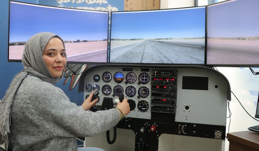 Pilotaj eğitimi simülatörle gerçeğe en yakın şekilde veriliyor