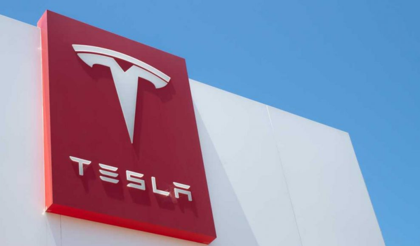 Tesla hisseleri yükselişte: Yüzde 4,1 artışla yıllık zirveye yaklaştı