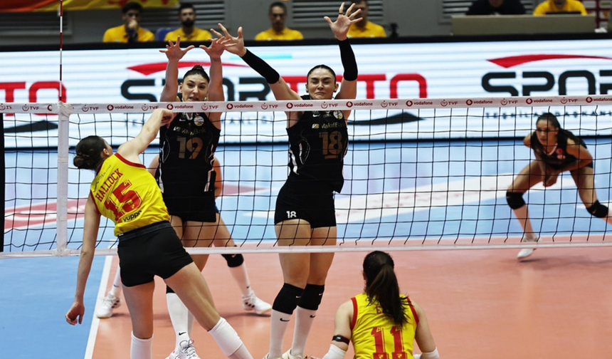 Lider VakıfBank, İzmir’de Göztepe engelini 3-1’le geçti