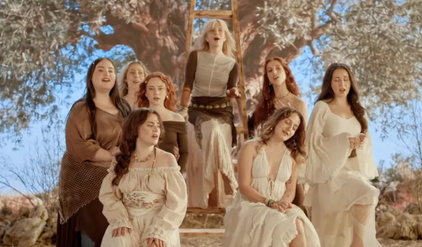 Sezen Aksu’dan 8 Mart’a özel şarkı: “Tuz” dijital platformlarda yayınlandı