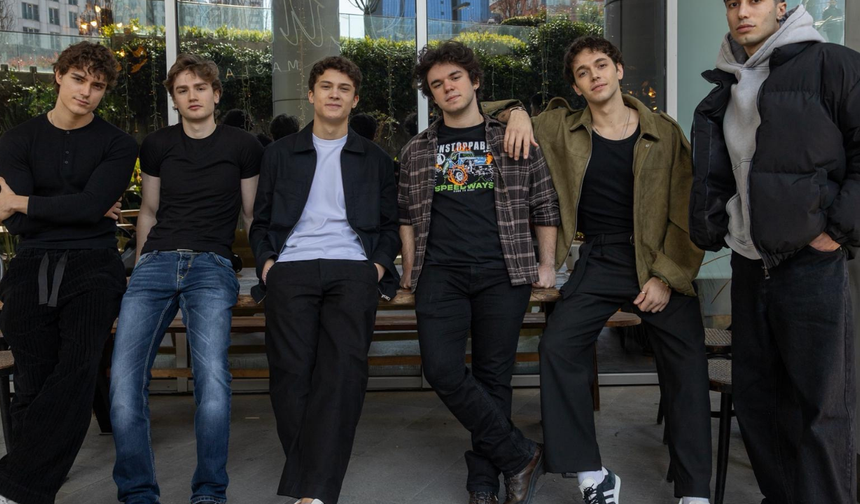 Kanal D'nin yeni dizisi “Daha 17” sete çıktı