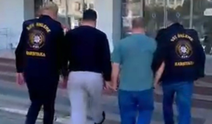 Karşıyaka’da firari iki hükümlü saklandıkları evde yakalandı