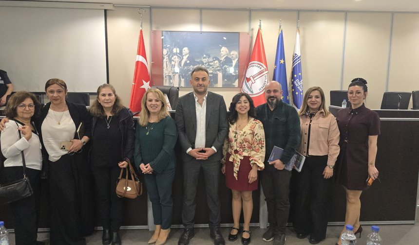 Karşıyaka’da güvenli yapılaşma dönemi: Sektör paydaşları "Ortak Akıl"da buluştu