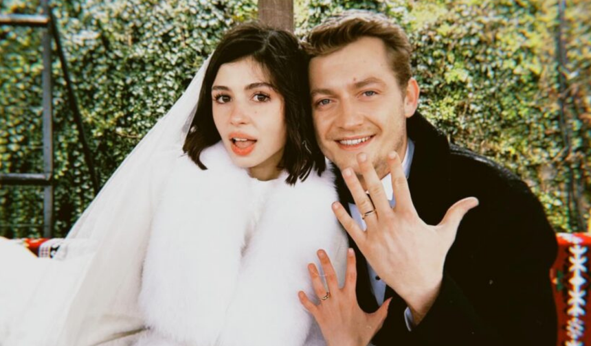 “Taşacak Bu Deniz”in Fadime ve İso’su reklamda buluşuyor