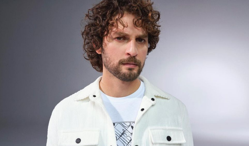 “Palas Pandıras” dizisinde sürpriz buluşma: Birkan Sokullu ve Kaan Mirac Sezen aynı projede