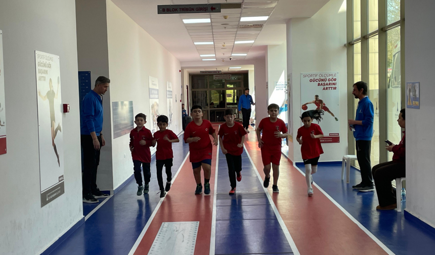 Çiğli’de futbolun ötesinde eğitim: Sahada yıldız, hayatta bilinçli nesiller!