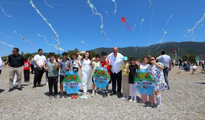 Menderes’te gökyüzü renkleniyor! 15'inci Uçurtma Şenliği için geri sayım başladı