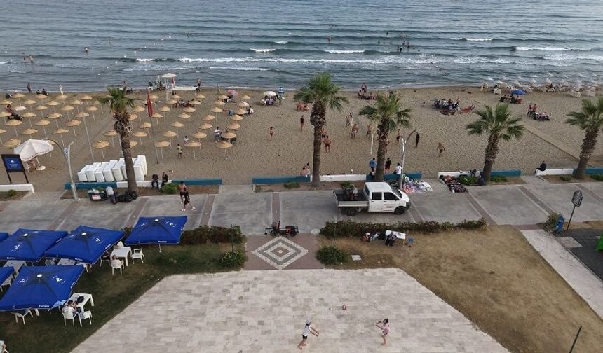 Menderes’te sinekle mücadele seferberliği başladı