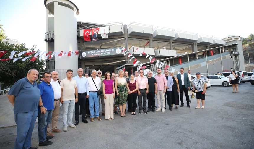 Karşıyaka’da vefa örneği: Reşat Leblebicioğlu’nun adı hizmet tesisinde yaşayacak