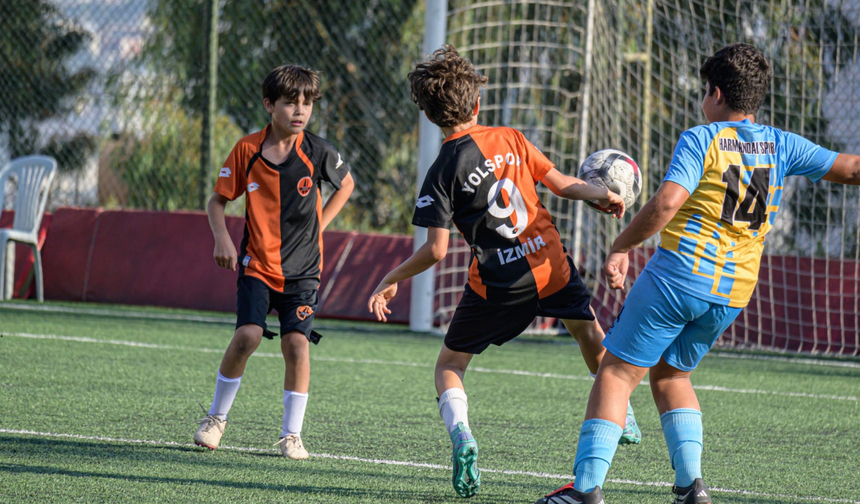 Bayraklı’da U-12 Cup heyecanı başladı
