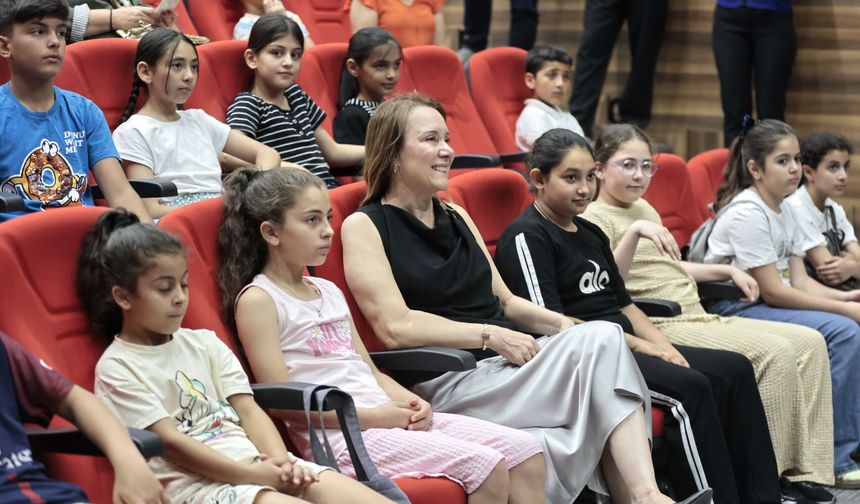 Konak’ta çocukların yaz tatili dolu dolu geçiyor