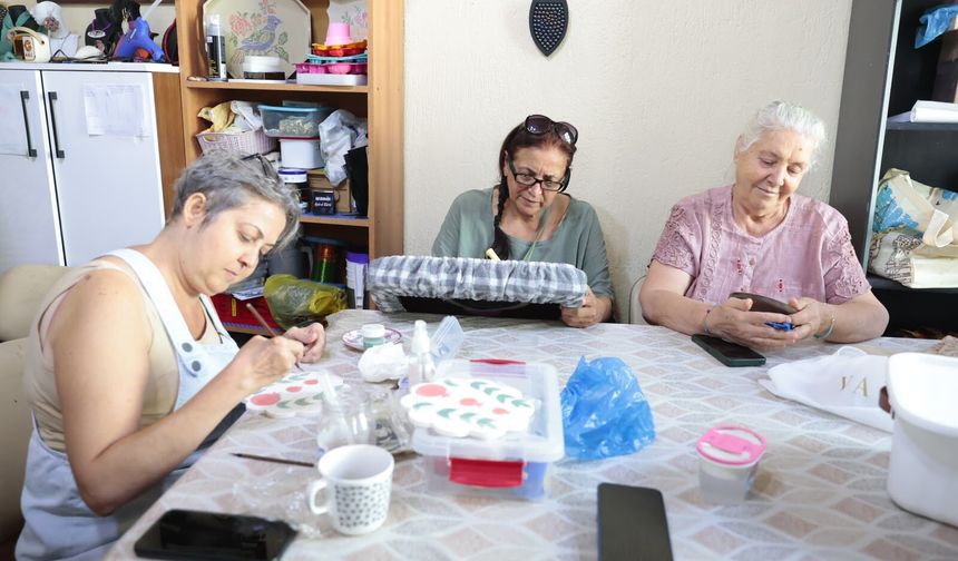 Konak’ta 66 yaşındaki Aktan’ın hayatı değişti: Artık evde ağlayan bir Aktan değilim