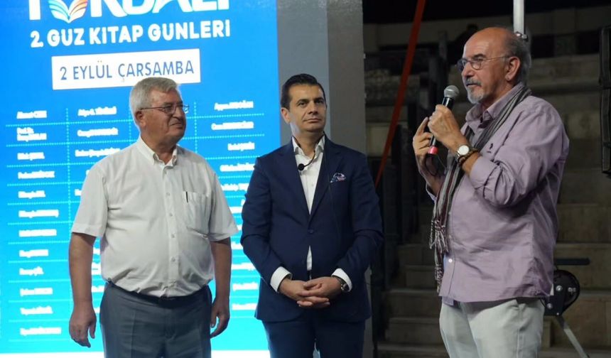 Torbalı Güz Kitap Günleri’nde 3. gün! Kültür, bilim, hukuk ve edebiyat buluştu