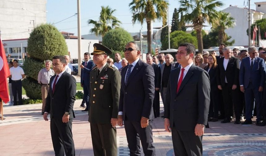 Torbalı’da 7 Eylül coşkusu: Fulya Atıl binlerce kişiye unutulmaz gece yaşattı