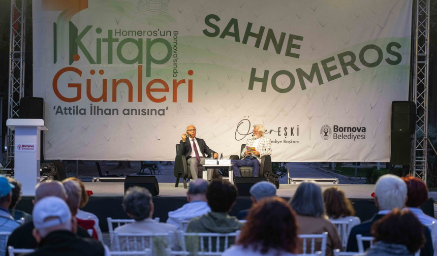 Aydınlanmanın dili Bornova'da konuşuldu: Hidayet Karakuş kitapseverlerle buluştu