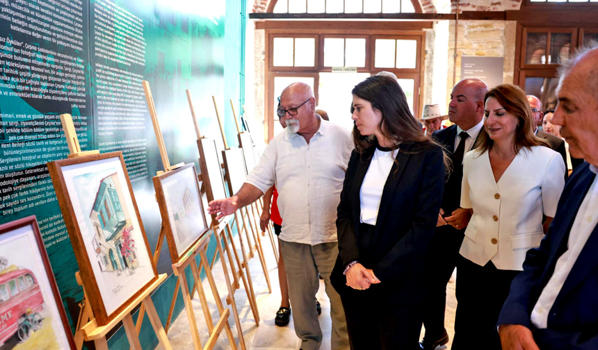Başkan Lal Denizli, Rasim Özgül’ün ilk kişisel sergisini ziyaret etti