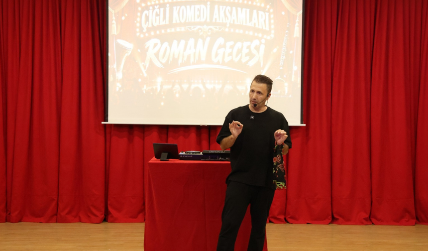 Çiğli Komedi Akşamları yeni sezona Roman Gecesi ile başladı