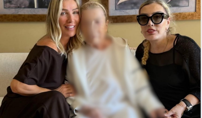 Seda Sayan’dan annesi ve ablasıyla aile pozu! Son hali gündem oldu