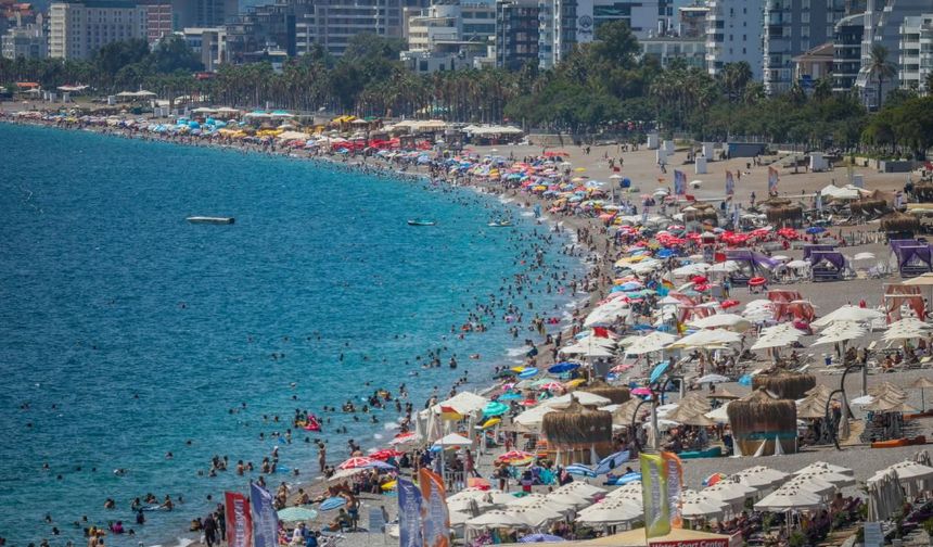 Türkiye turizm gelirlerinde dünya altıncılığına yükselmeyi hedefliyor