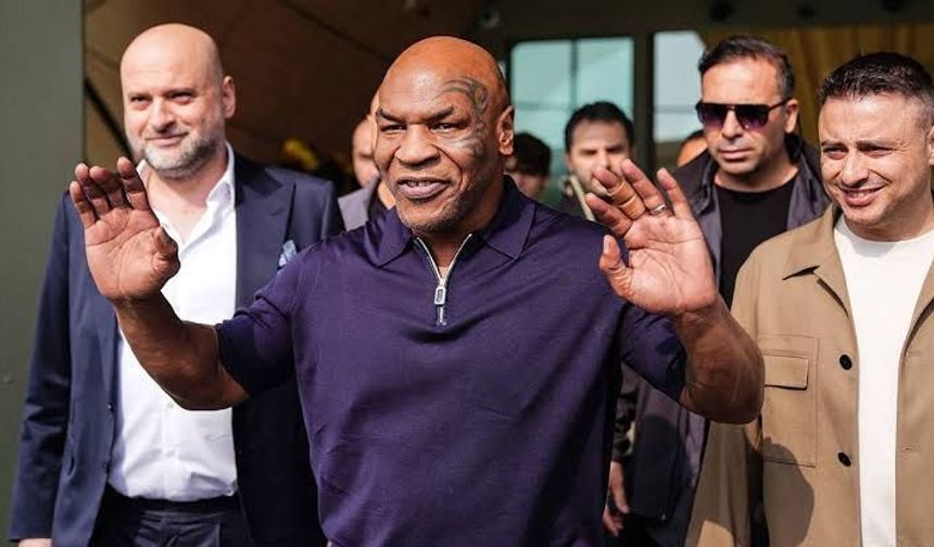 Mike Tyson, Tuzlu Kahve dizisine konuk oluyor!