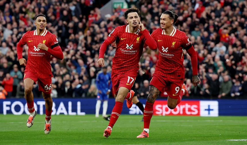 Liverpool Chelsea’yi 2-1 mağlup ederek liderliğini sürdürdü