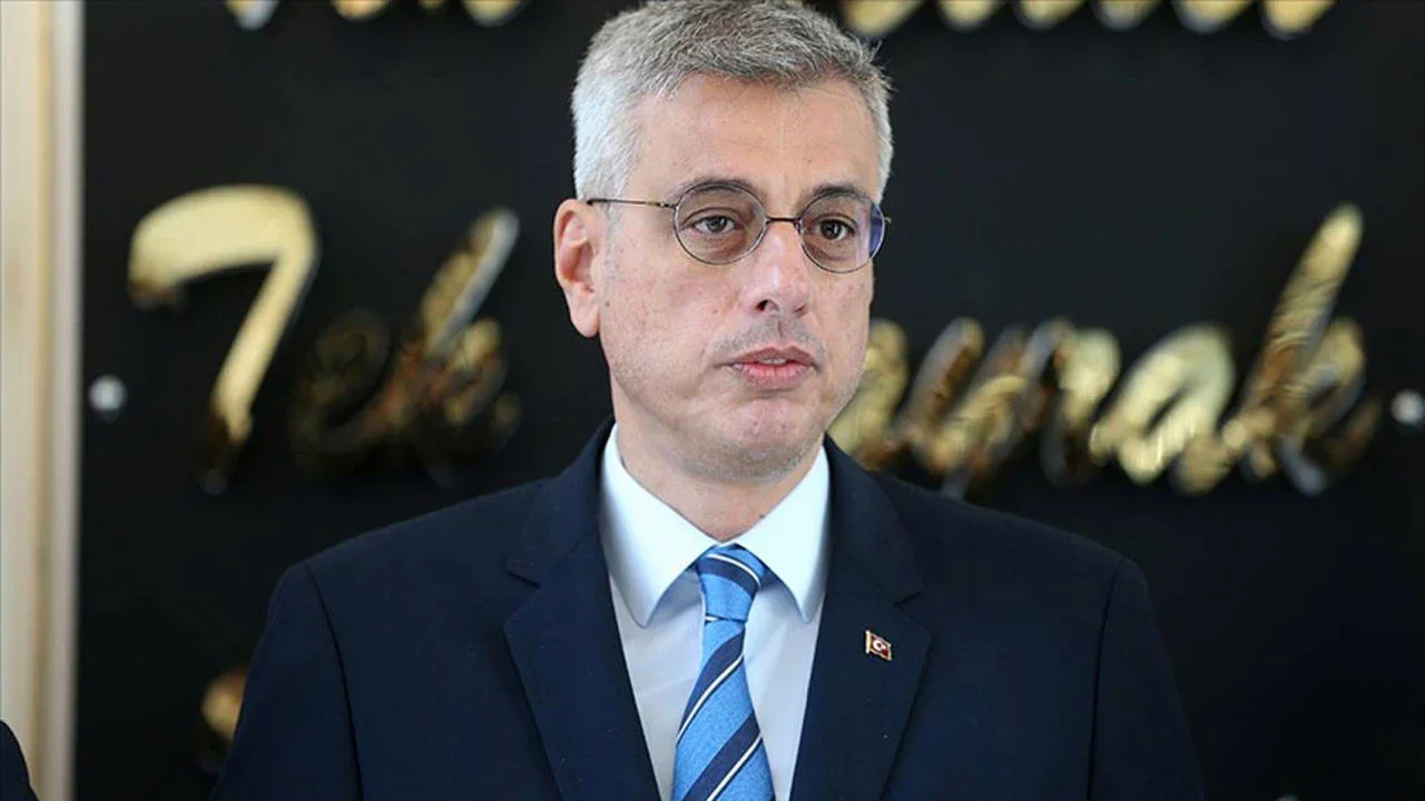 Bakan Memişoğlu duyurdu: İzmir'e yeni şehir hastanesi planı