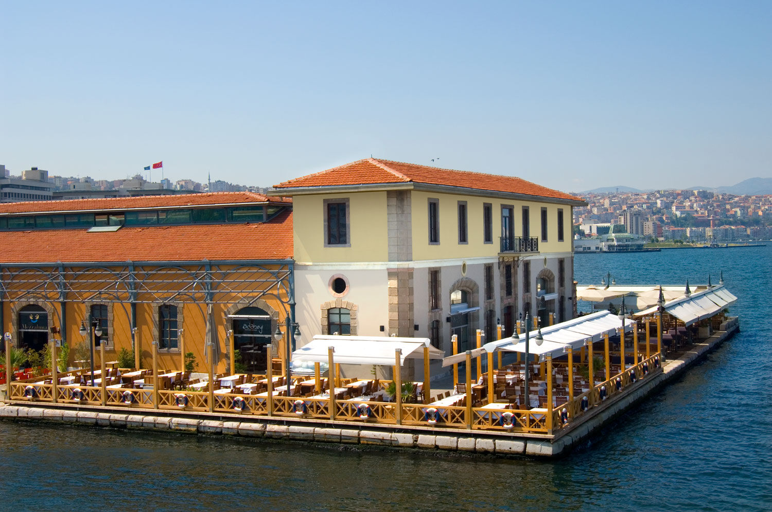 Konak Pier özelleştirme listesinde: Tarihi yapı 90 milyon TL ile satışta