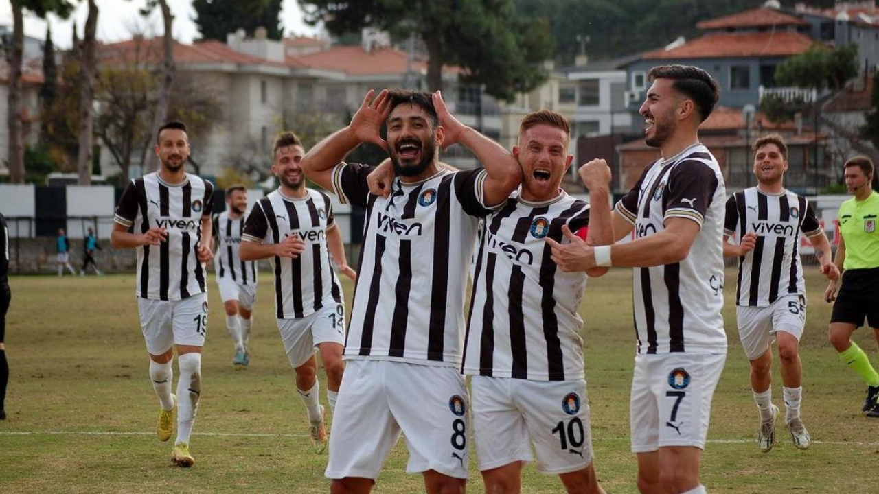 Çeşme Belediyespor Evinde Mağlup Oldu! (1)